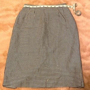 Black and White Checked Pencil Skirt